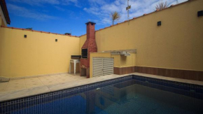 Casa com piscina, churrasqueira , Wi-Fi, 300mts do mar